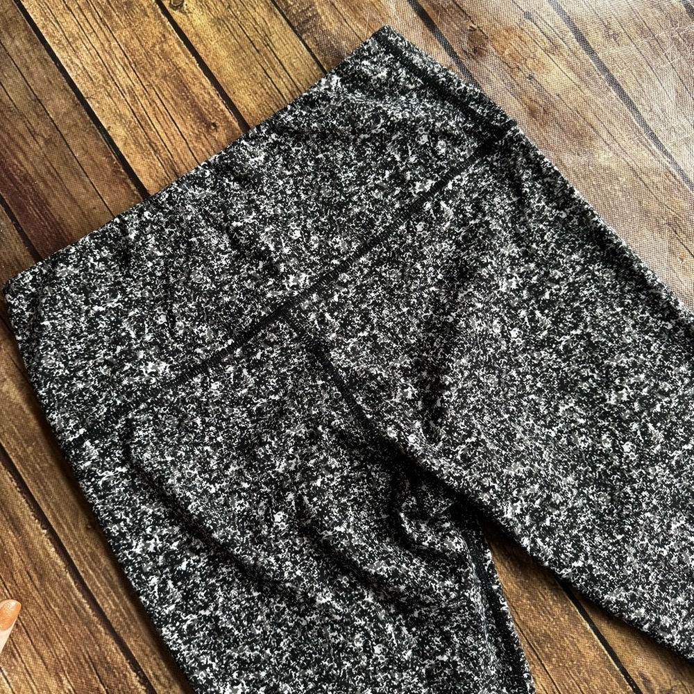 🖤 Varley Move Black & White Speckle Print Leggings | Size Small | 25” inseam  🖤